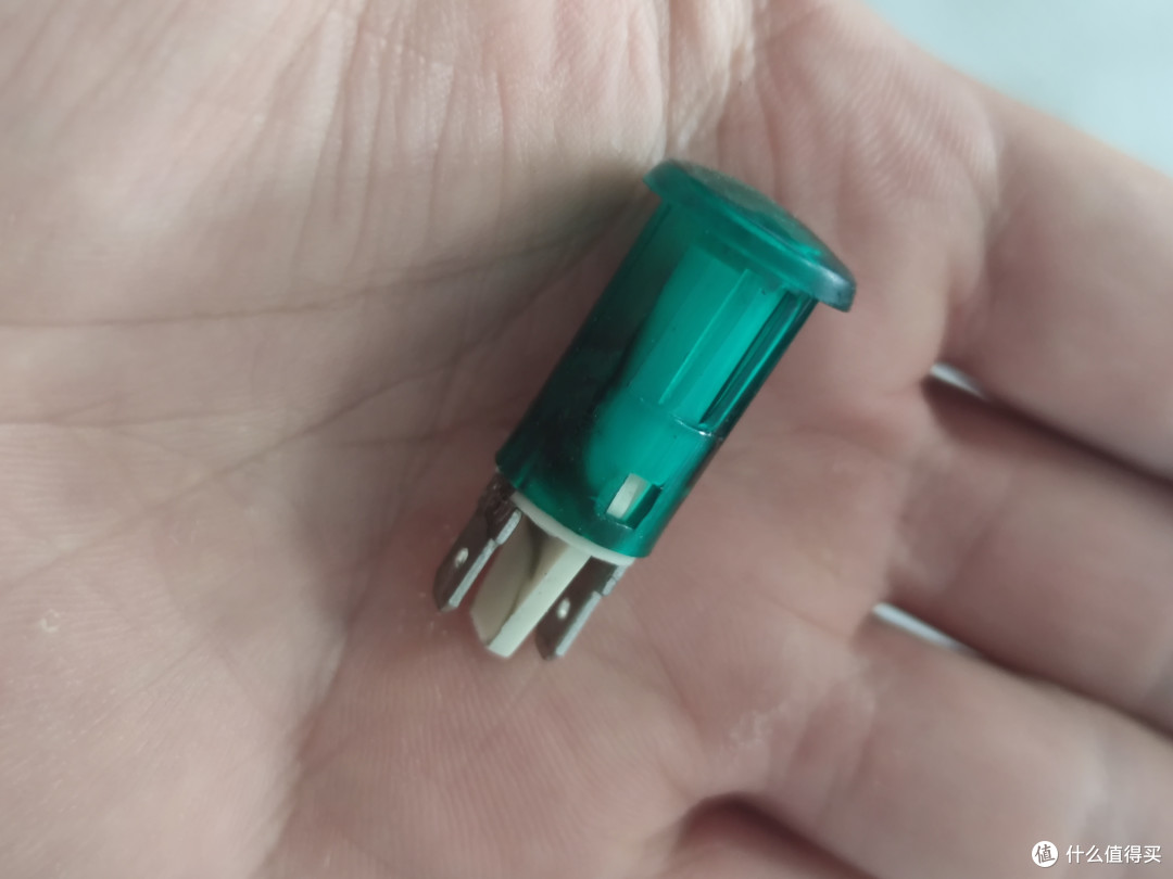 指示灯长这样