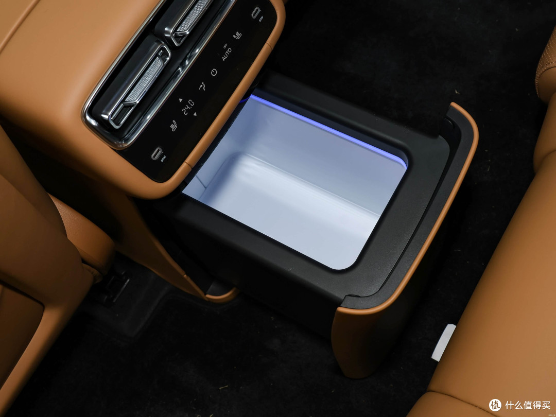 20万级SUV：星途EX7 vs 零跑D19，选特长还是全都要，选车不迷茫