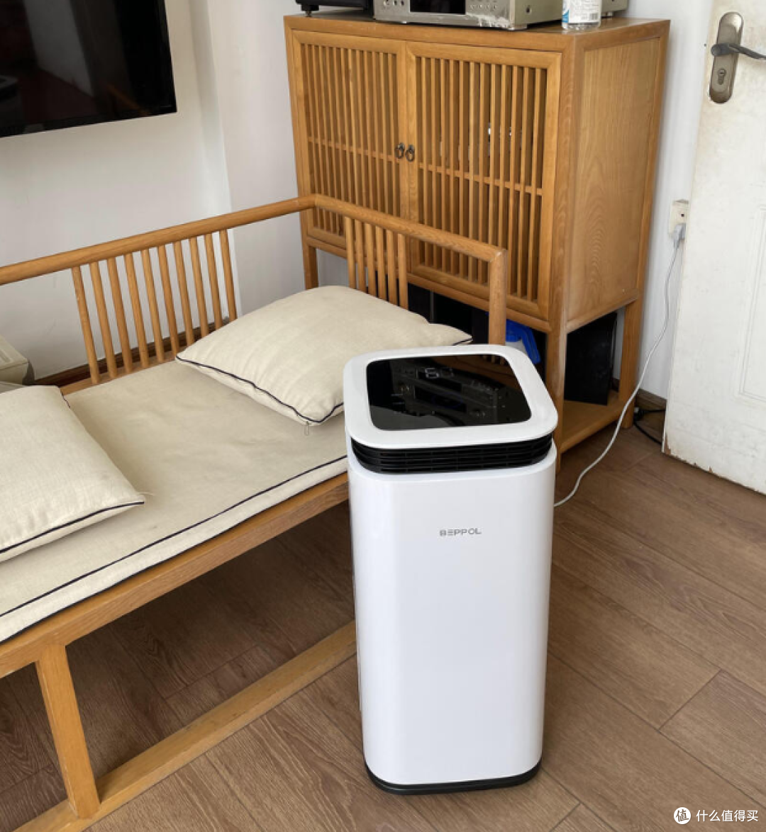【避坑指南】家用除湿机选购看哪些指标?敏感体质优先关注这几点