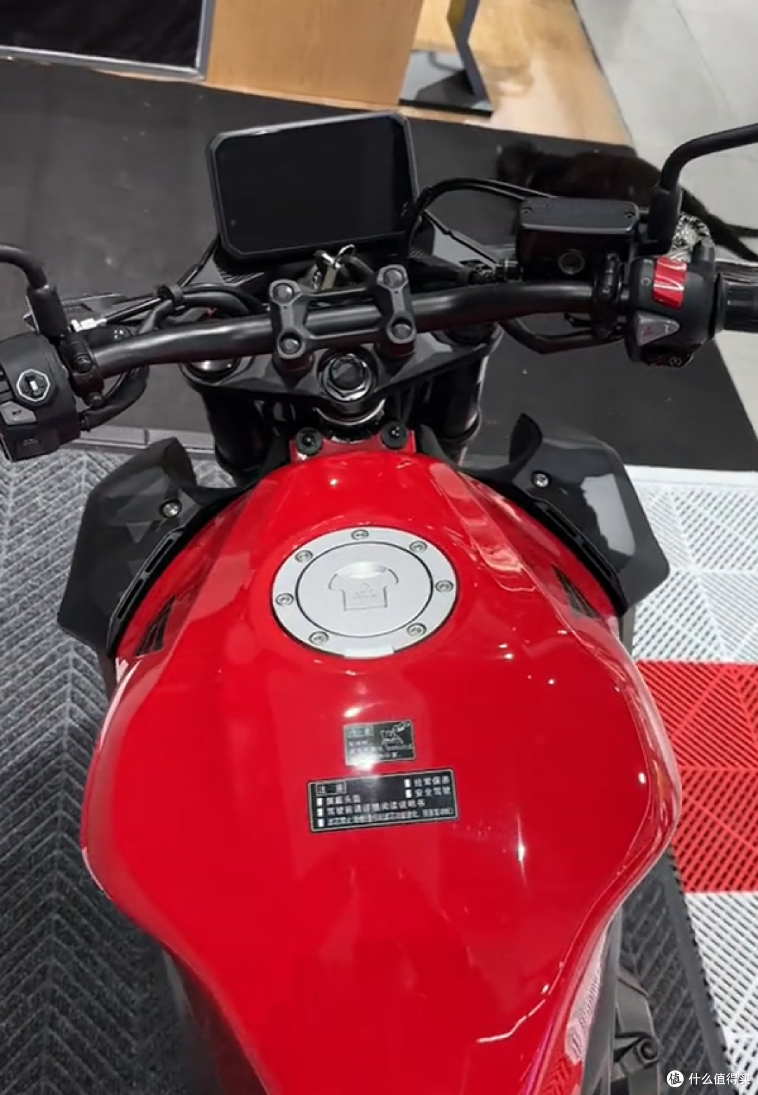 本田400系列开启清库促销!CBR400R、CB400F直降数千!