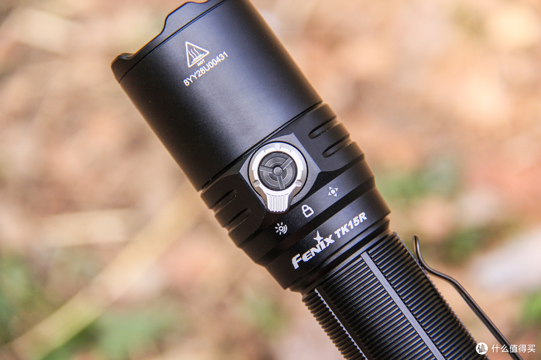 以智驭光,暗夜战术:Fenix TK15R