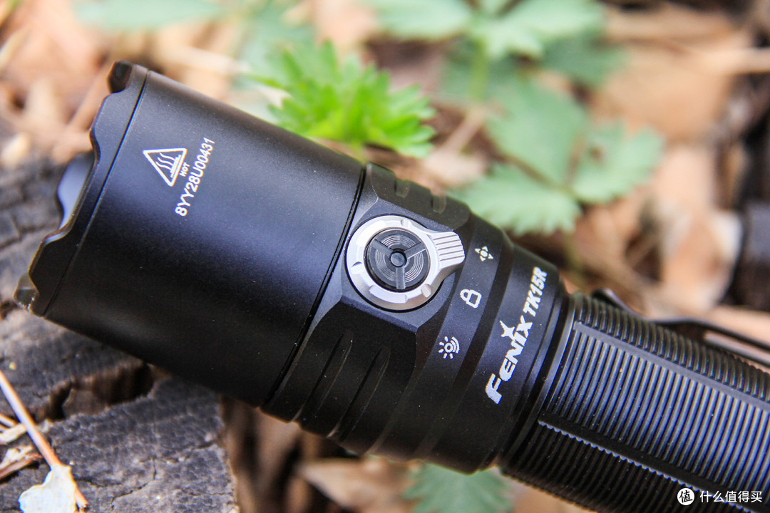 以智驭光,暗夜战术:Fenix TK15R