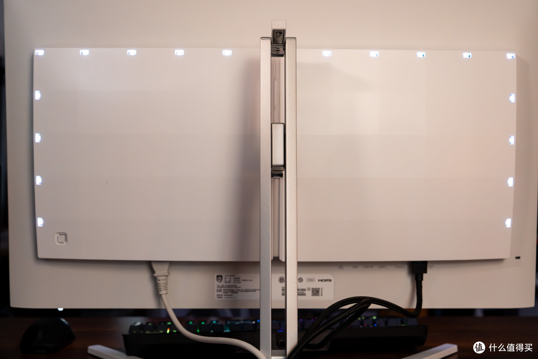 4K 240Hz!满血DP2.1!环景光!飞利浦N8800P把OLED卷到头了