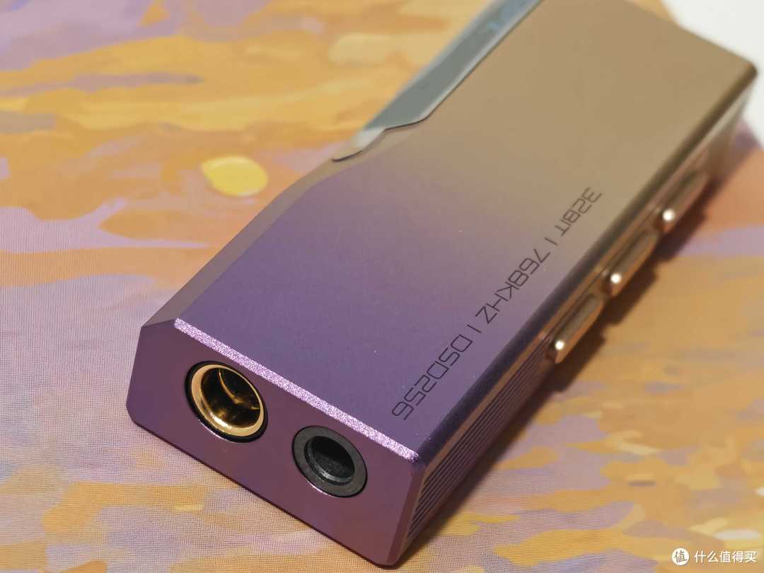 小尾巴当声卡！游戏党看好！不止HiFi，更是随身游戏声卡！