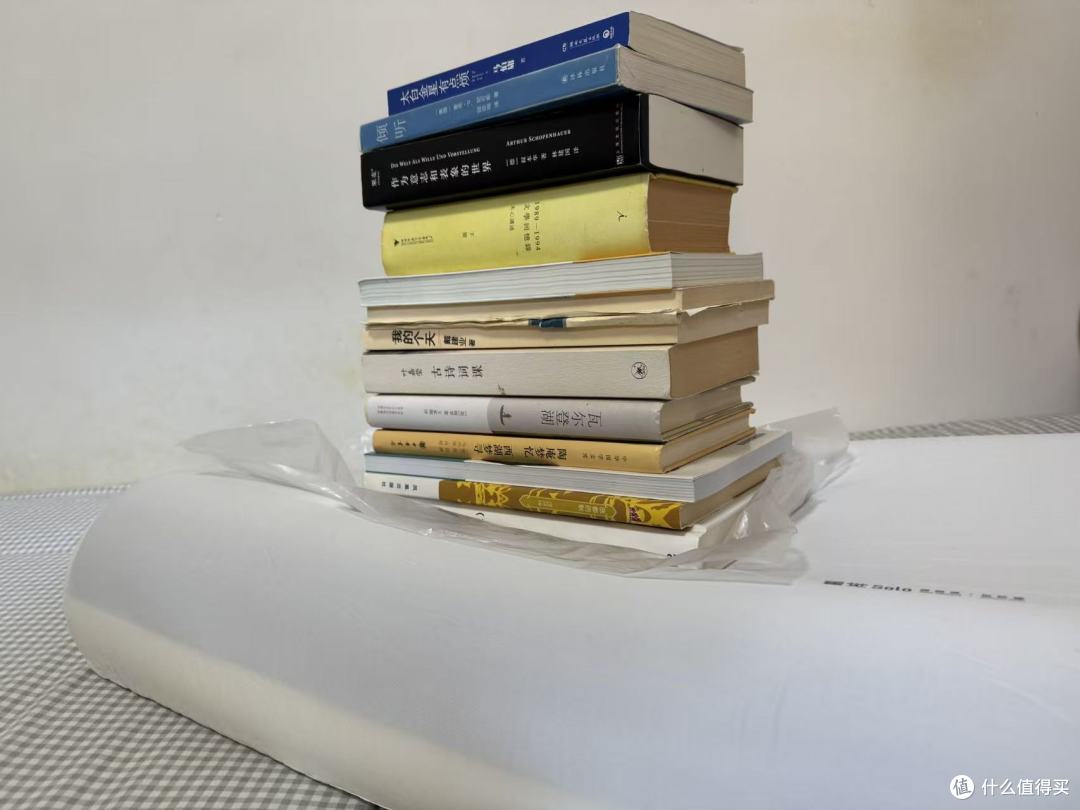 实测｜霍觉深睡养护枕：慢回弹、压鸡蛋不碎，老同学力荐深睡神器