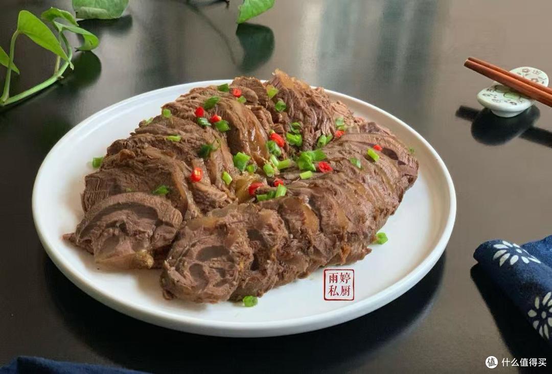 这道菜怎么吃也吃不腻，酱牛肉在正确做法，好味道不输大饭店