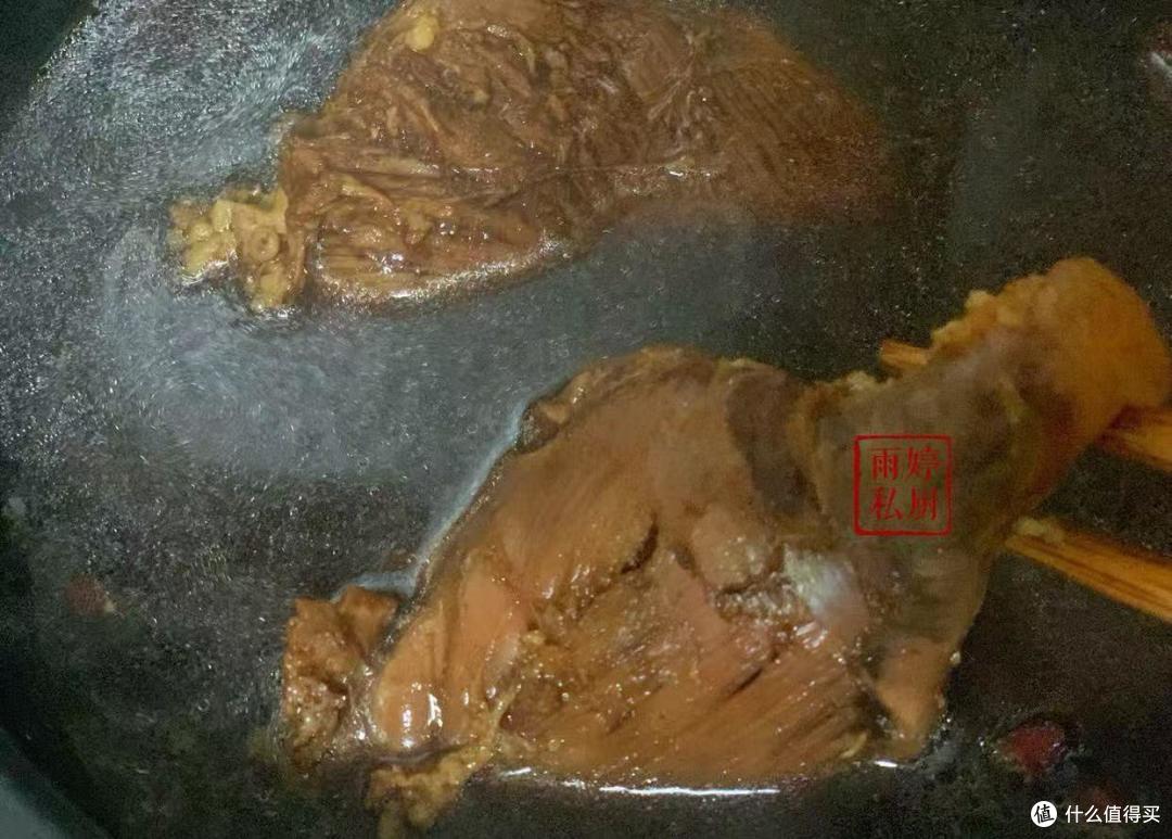 这道菜怎么吃也吃不腻，酱牛肉在正确做法，好味道不输大饭店
