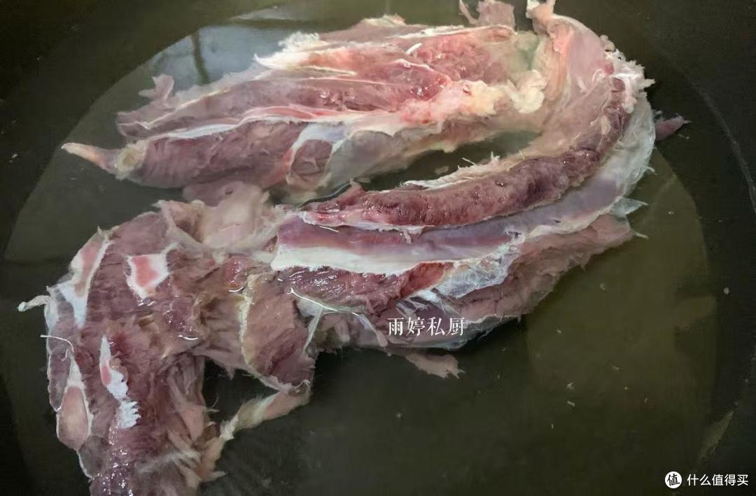 这道菜怎么吃也吃不腻，酱牛肉在正确做法，好味道不输大饭店