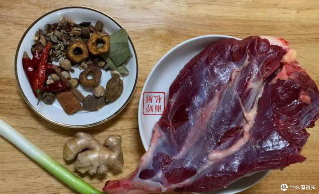 这道菜怎么吃也吃不腻，酱牛肉在正确做法，好味道不输大饭店
