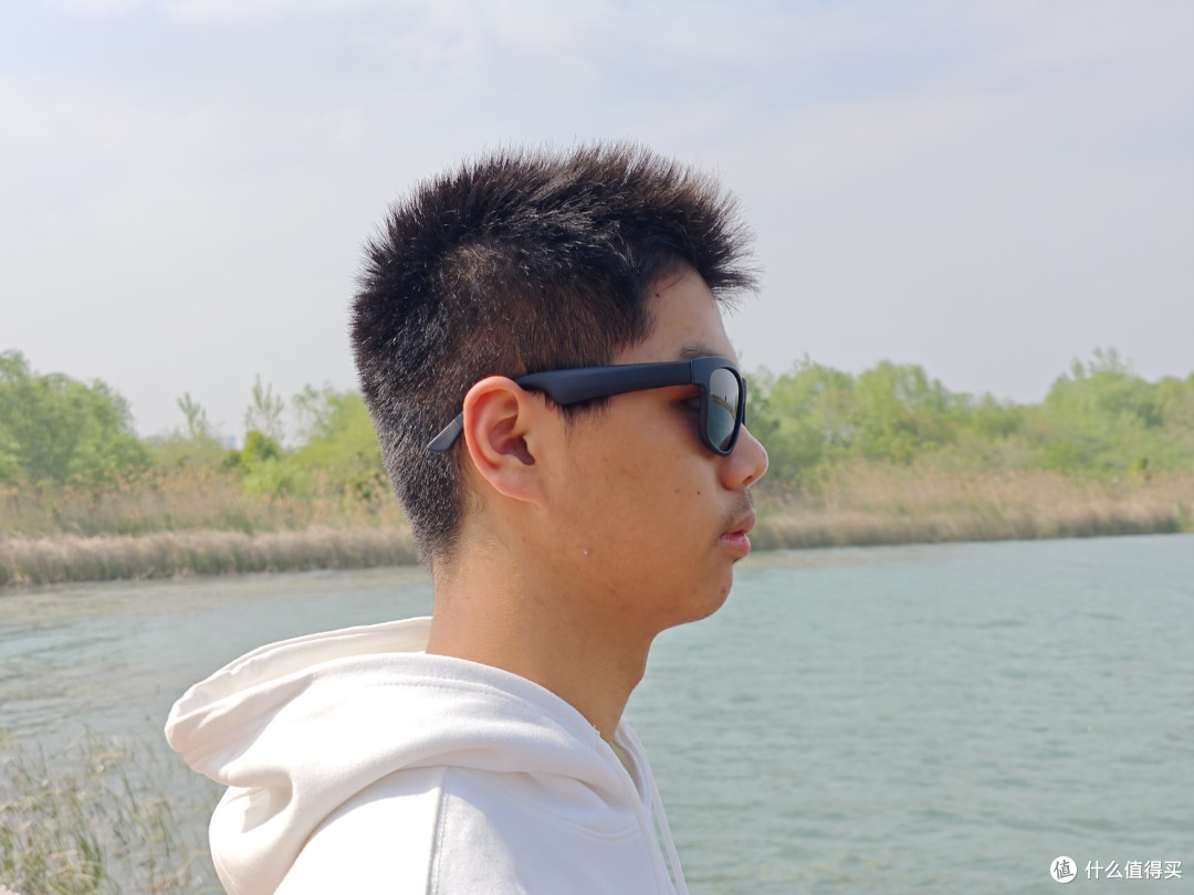 原来,FIYA飞雅F1运动智能眼镜真的只要49就可以买到,太满足了。