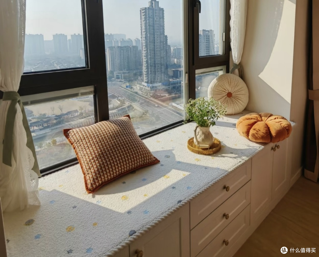 我的理想家居一角：治愈系飘窗角落
