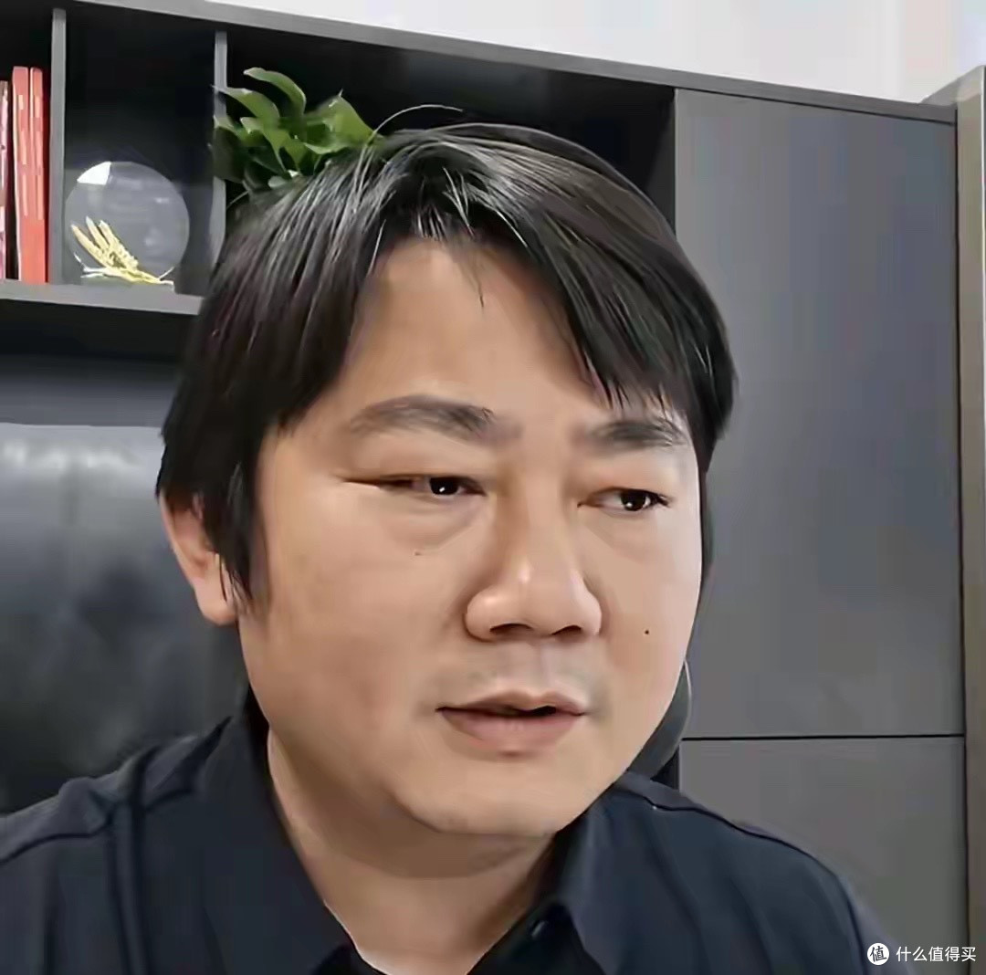 遭同行排挤?张雪:所有品牌都不做张雪机车售后我只能自己直播做