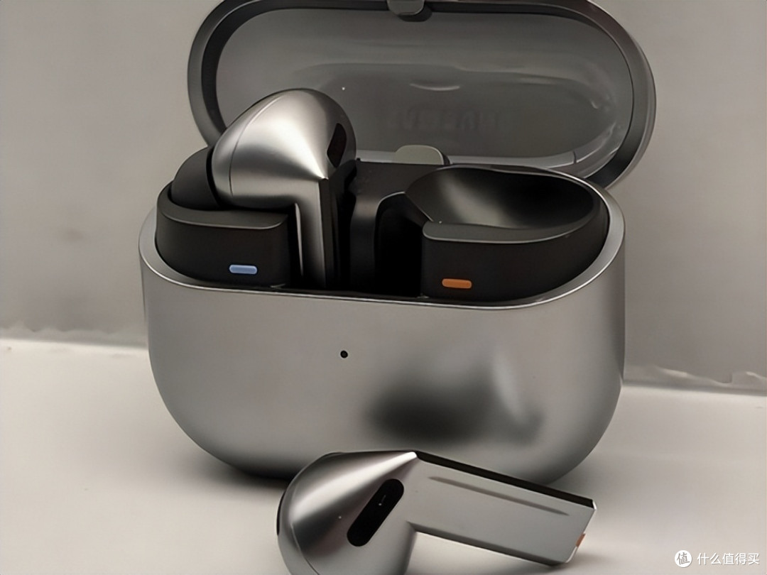 三星 Galaxy Buds 3 Pro