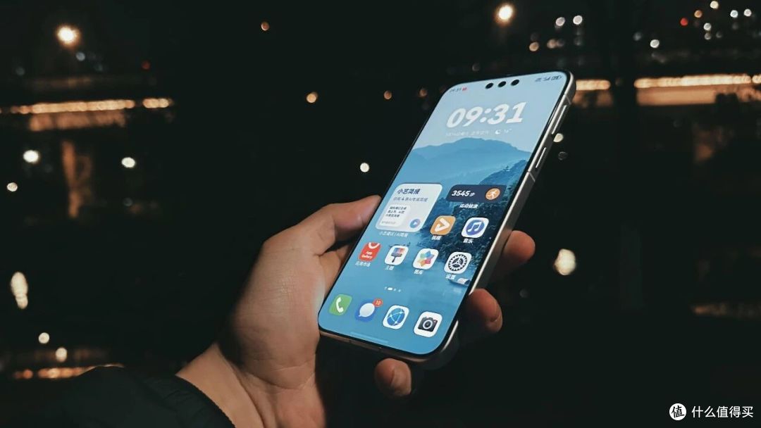 华为Mate80价格“崩盘”?已经跌成“二手价”?能升级到鸿蒙6.1