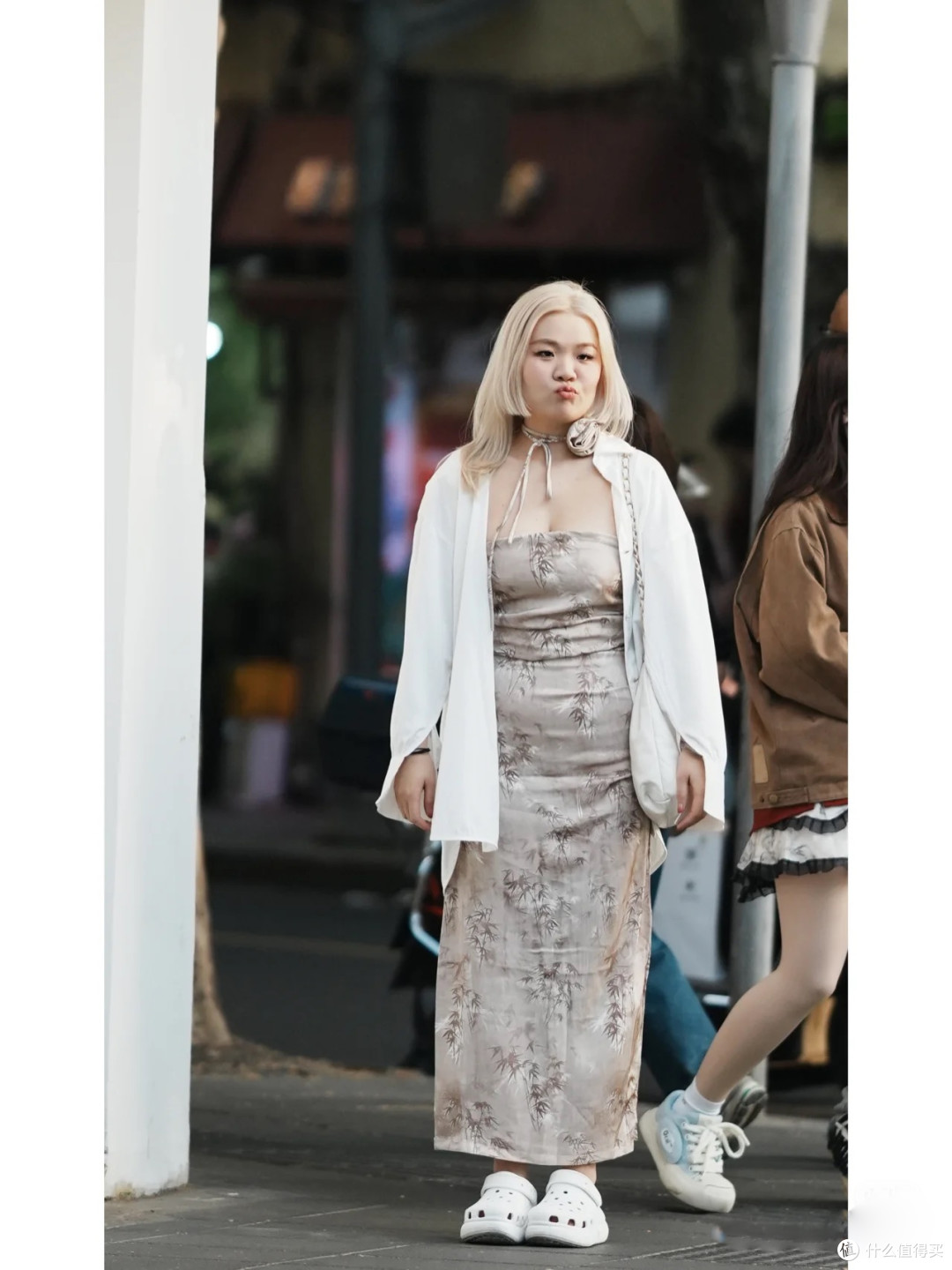 穿搭和身材无关!看这些微胖女生就知道了:又胖又矮,照样很美