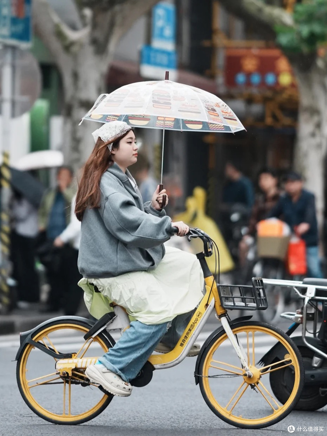 穿搭和身材无关!看这些微胖女生就知道了:又胖又矮,照样很美