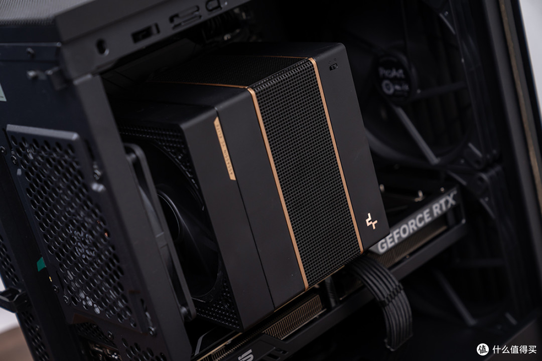 低调高效,华硕 PA401+微星 Z890 UNIFY-X+巨齿鲨5070 装机展示
