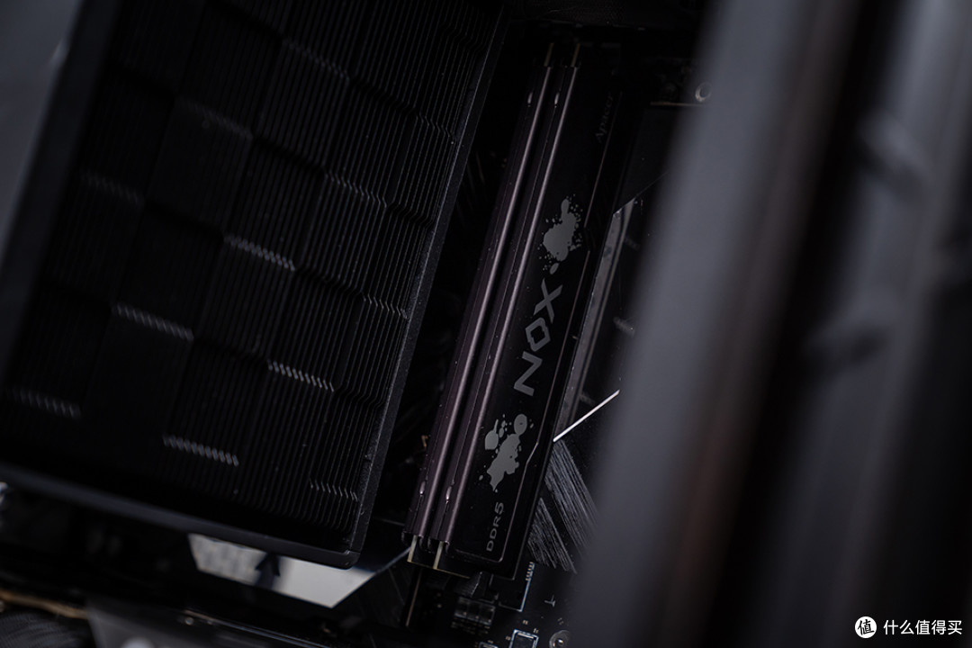 低调高效,华硕 PA401+微星 Z890 UNIFY-X+巨齿鲨5070 装机展示