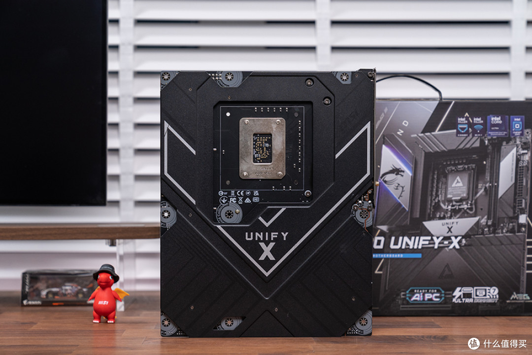 低调高效,华硕 PA401+微星 Z890 UNIFY-X+巨齿鲨5070 装机展示