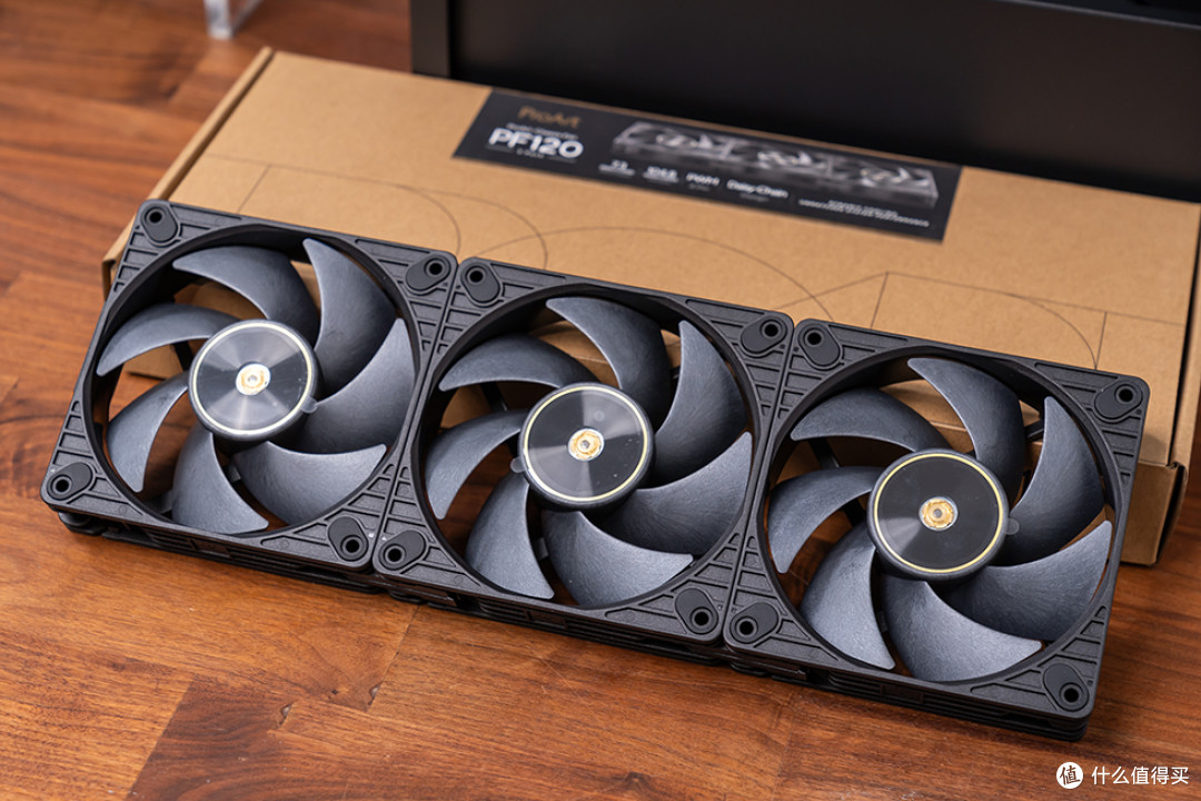 低调高效,华硕 PA401+微星 Z890 UNIFY-X+巨齿鲨5070 装机展示