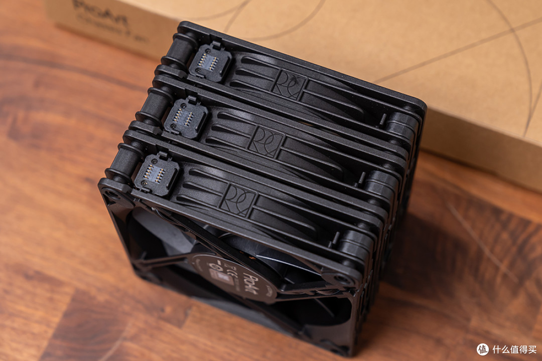 低调高效,华硕 PA401+微星 Z890 UNIFY-X+巨齿鲨5070 装机展示