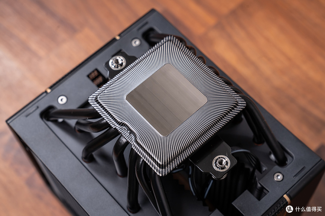 低调高效,华硕 PA401+微星 Z890 UNIFY-X+巨齿鲨5070 装机展示
