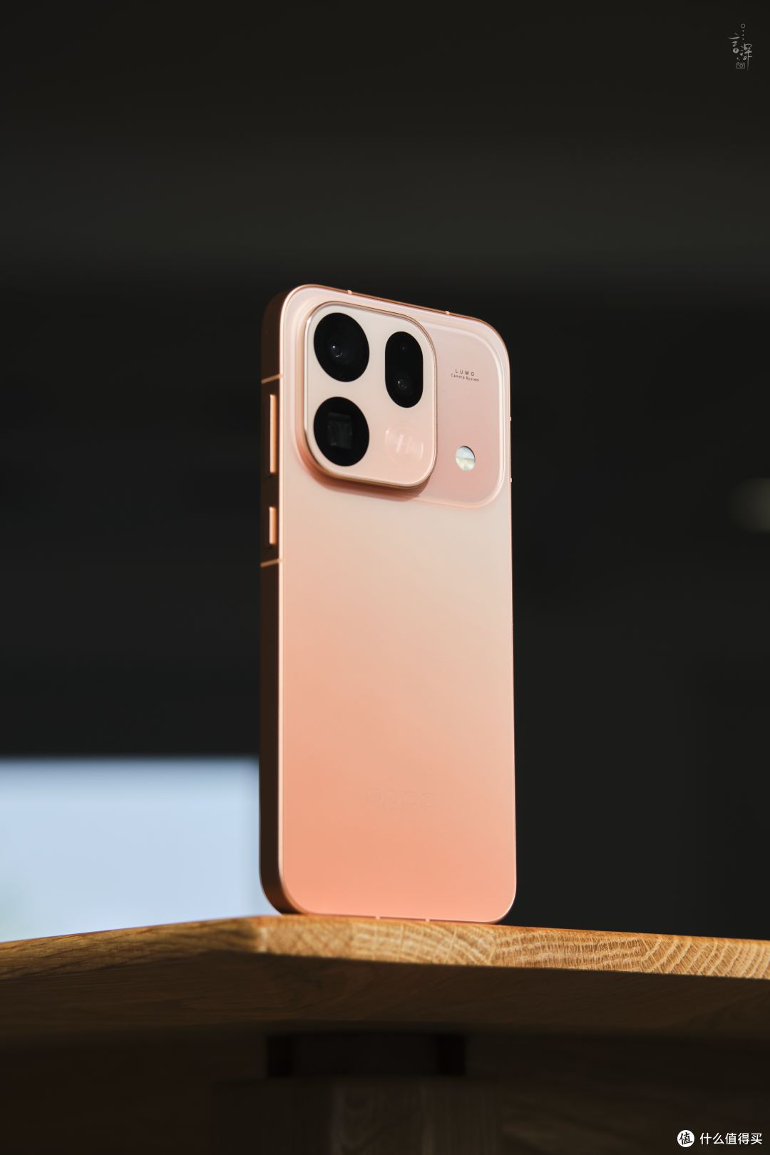 如何评价 OPPO Find X9s Pro,「口袋哈苏双 2 亿」有何亮点?