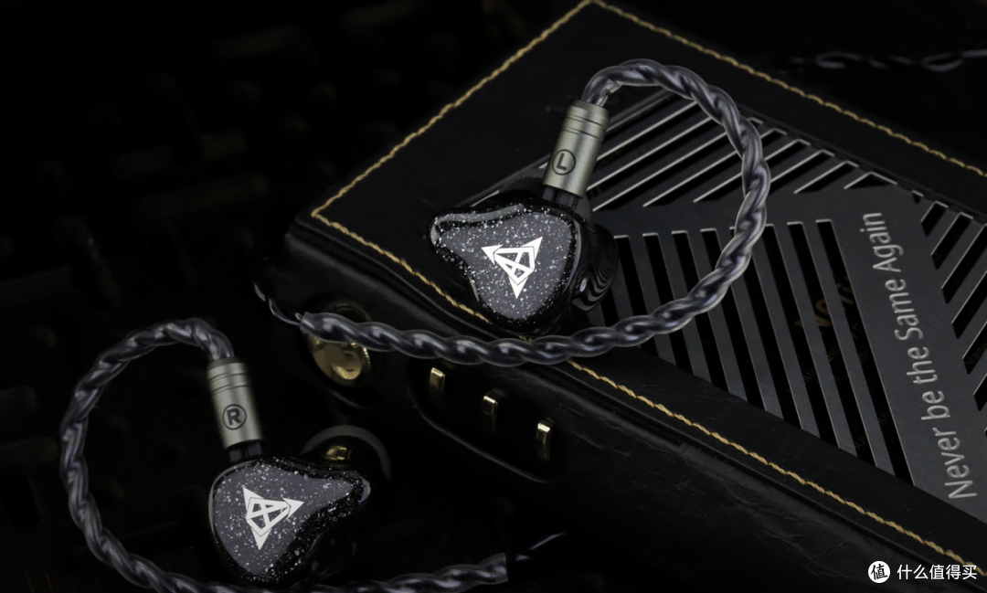 海外出货量很不错的国产HiFi耳机听起来如何?评Hisenior Mega7