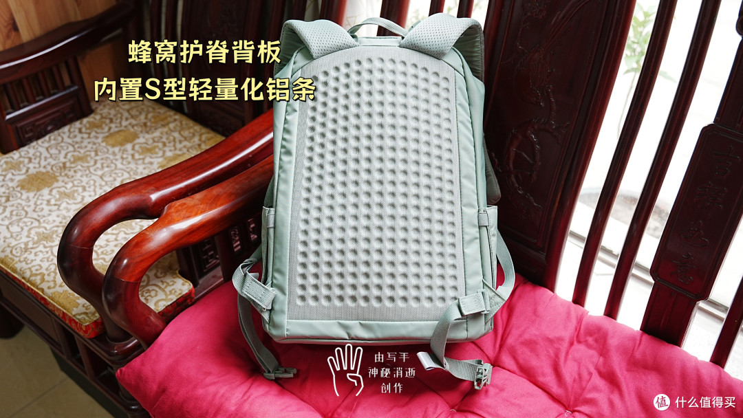 撑腰护脊,轻盈减负-GMT护脊书包image系列,儿童健康成长好伙伴