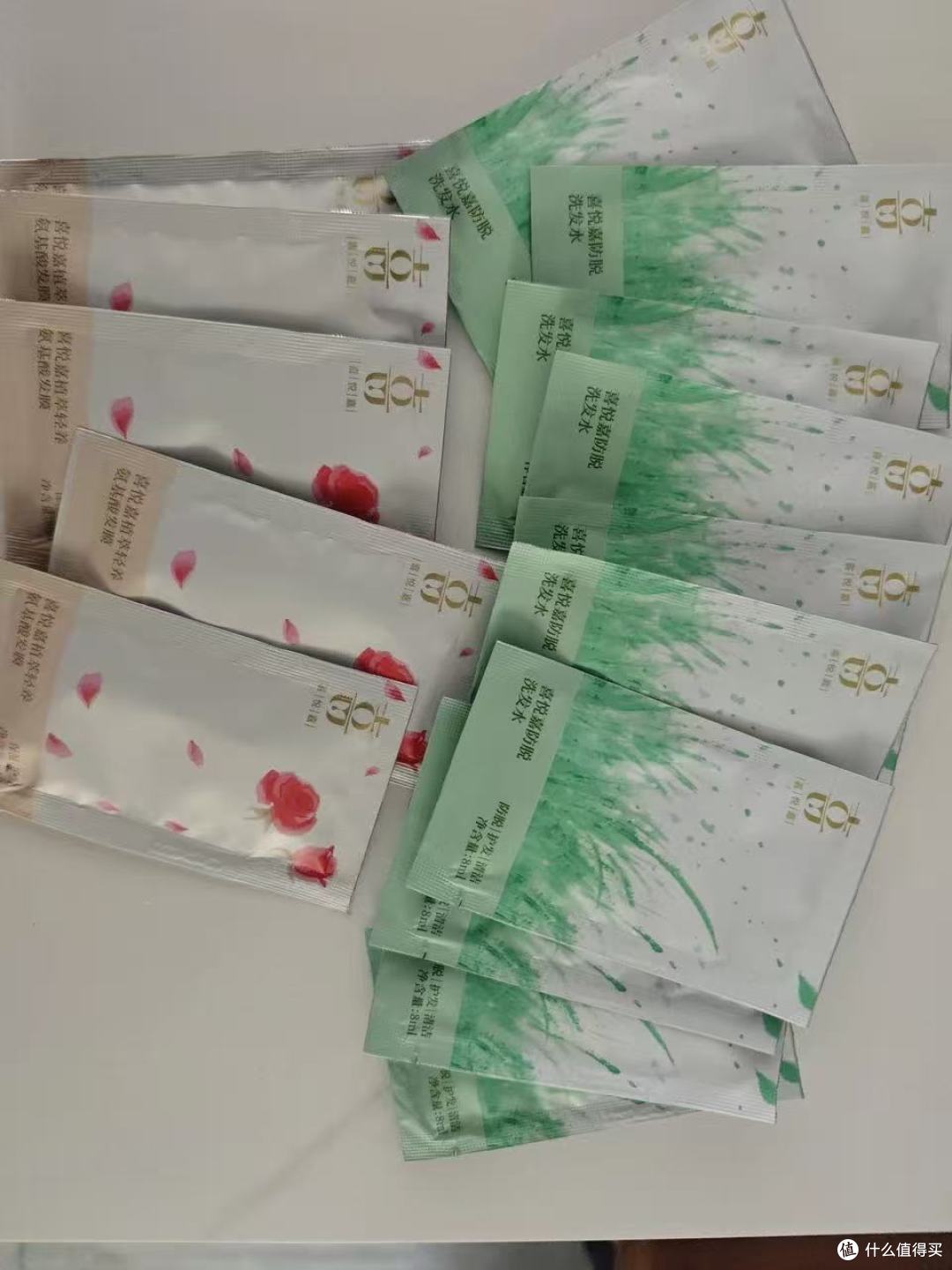 新客闭眼冲！喜悦嘉爆款洗发水 15 袋尝鲜装，发根蓬松到离谱✨