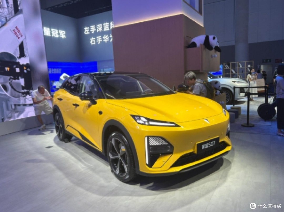 家用新能源轿车怎么选？20万预算，昊铂A800舒适豪华双在线