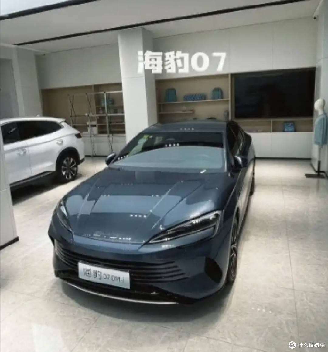 家用新能源轿车怎么选？20万预算，昊铂A800舒适豪华双在线