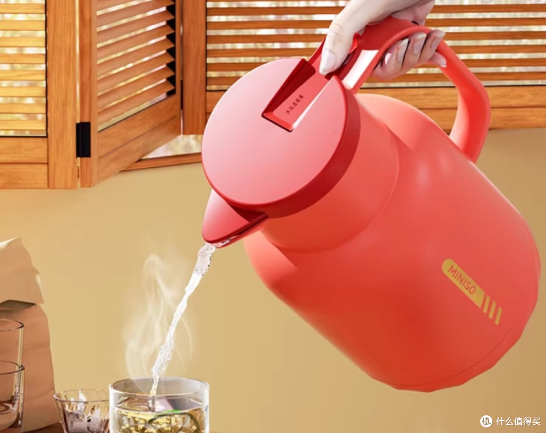年度保温壶十大品牌排行榜解析:密封防烫易清洗哪个品牌好?