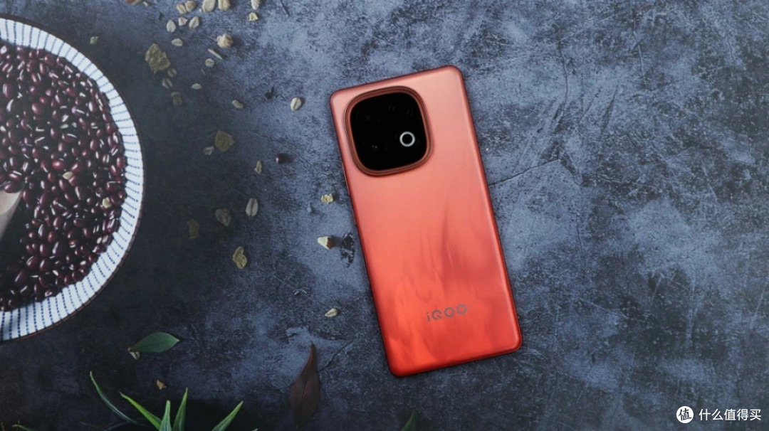 16GB+512GB，2000元左右“值得捡漏”的3款手机，公认低价高配
