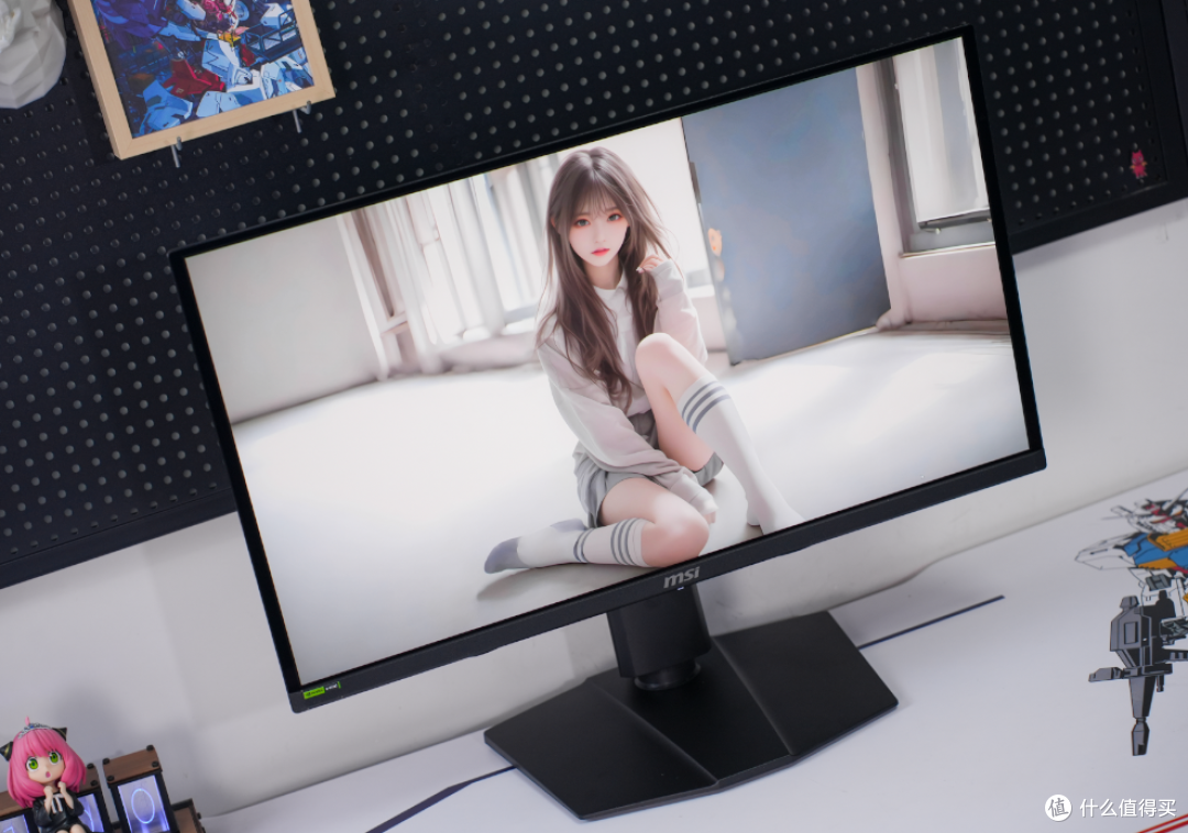 同价位碾压级存在?微星MAG 271QP QD-OLED X28流光上手实测