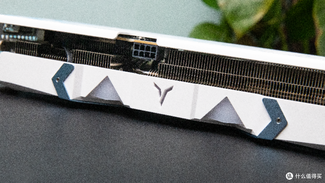 五一假期娱乐必选神卡：盈通RTX5060Ti游戏高手性能评测！