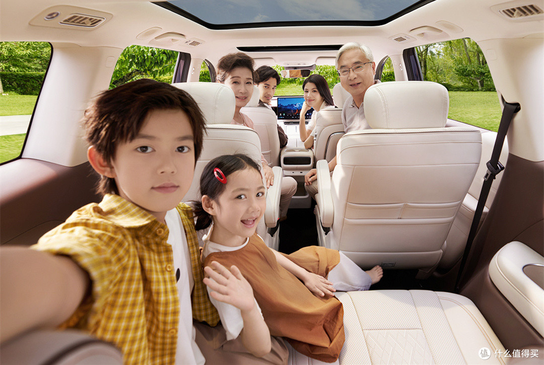 星光L北京车展开启盲订,不愧是人民的大六座SUV?