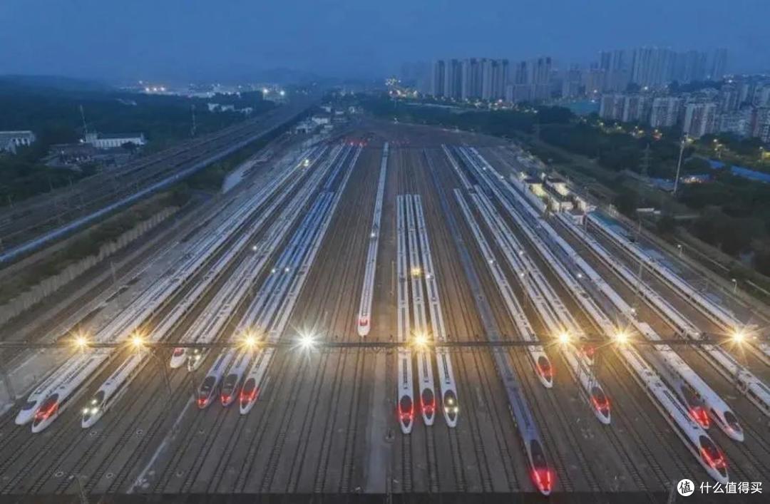 铁路史上最大采购?仅货车就2.48万辆,时速350公里动车组达70组