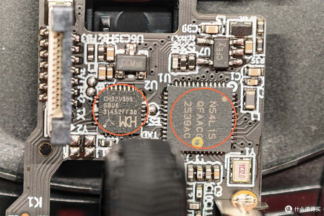 非黑即白?焰影橙配色的雷柏VT3s二代双8K电竞鼠标,轻+久+强