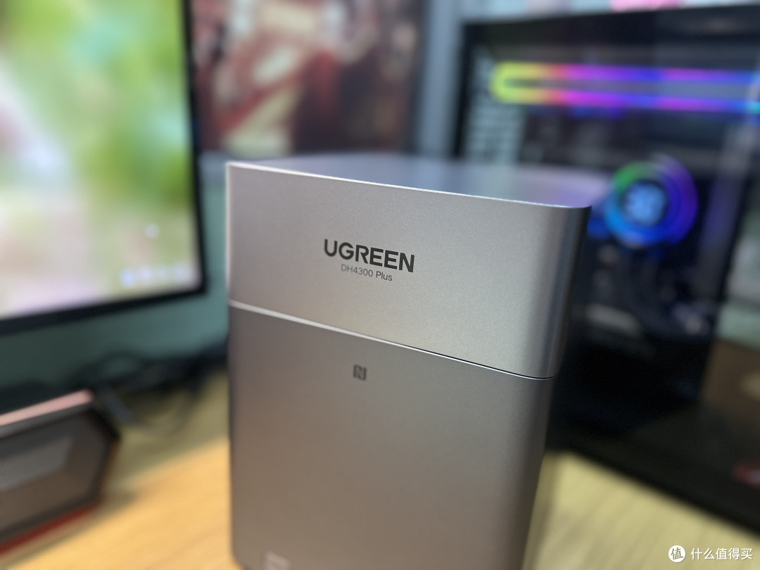 绿联DH4300 Plus:摄影人的移动存储,把全世界的美好都装进口袋