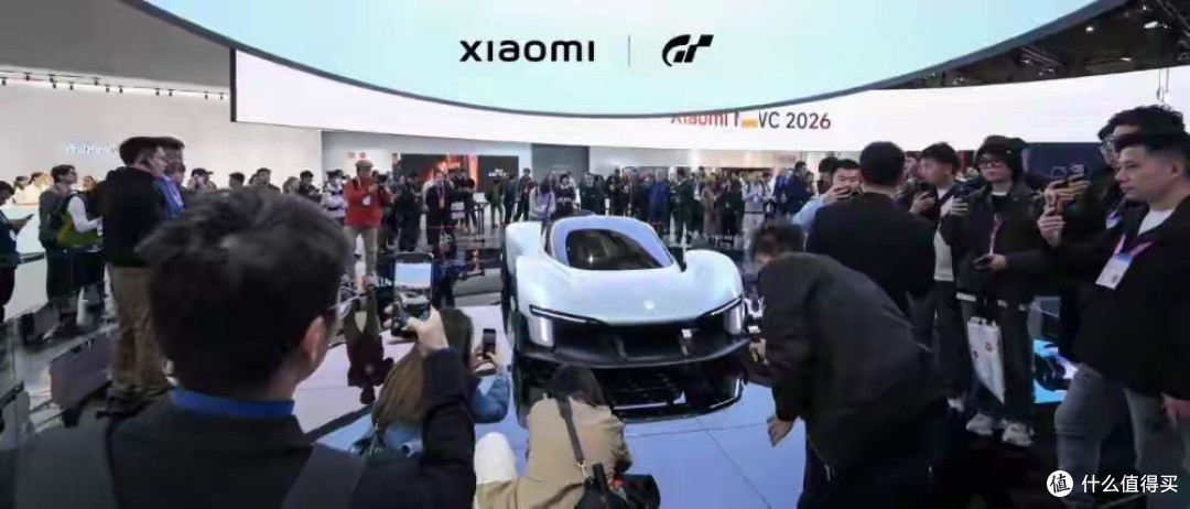小米Vision GT概念车:当汽车成为风的雕塑,当驾驶者坐进沙发