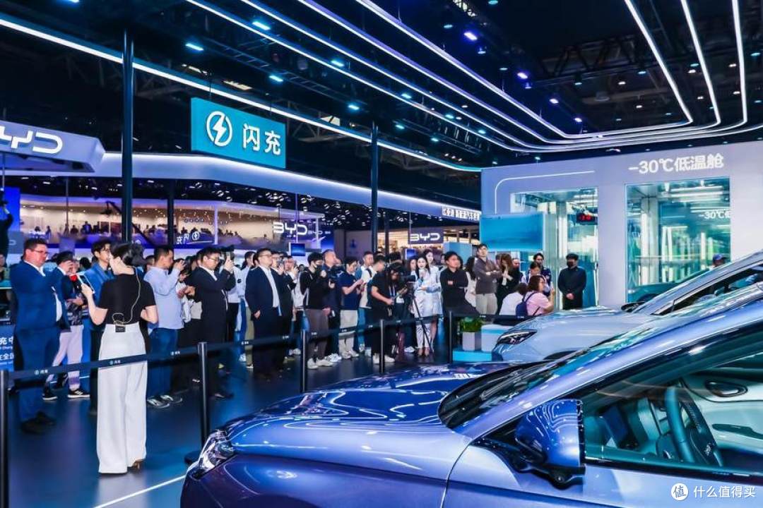 品牌力与技术力双驱动:比亚迪包场E3馆闪耀北京车展