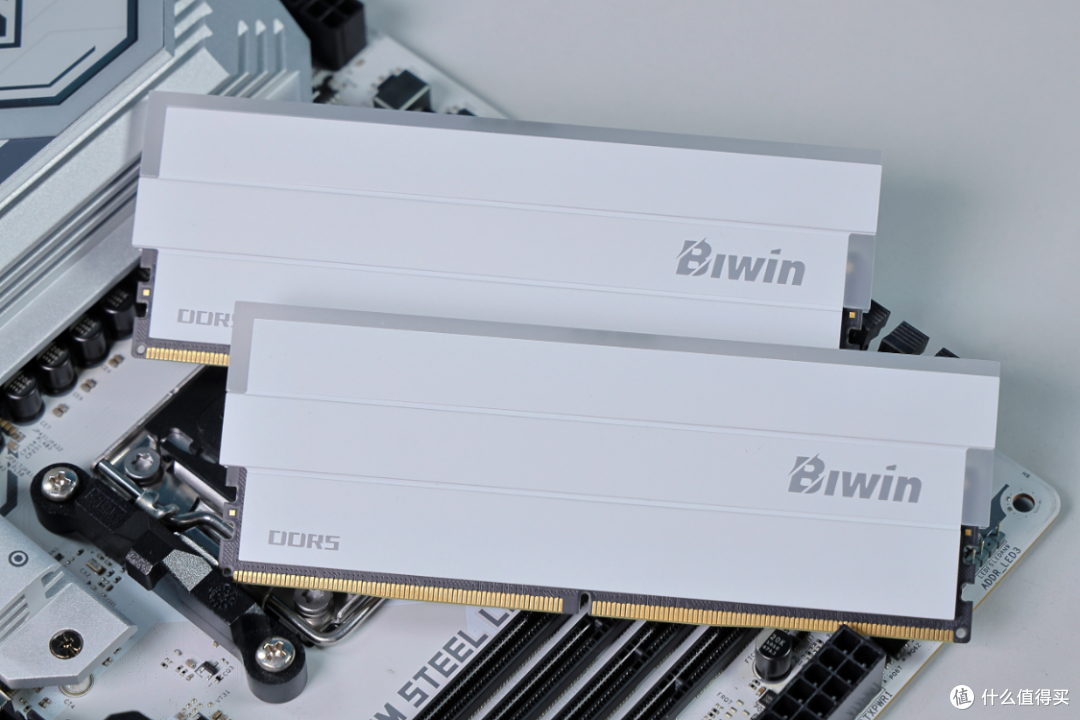 40L桌面小胖墩:乔思伯D33+9700X+华擎B850M钢铁传奇+5060Ti装机