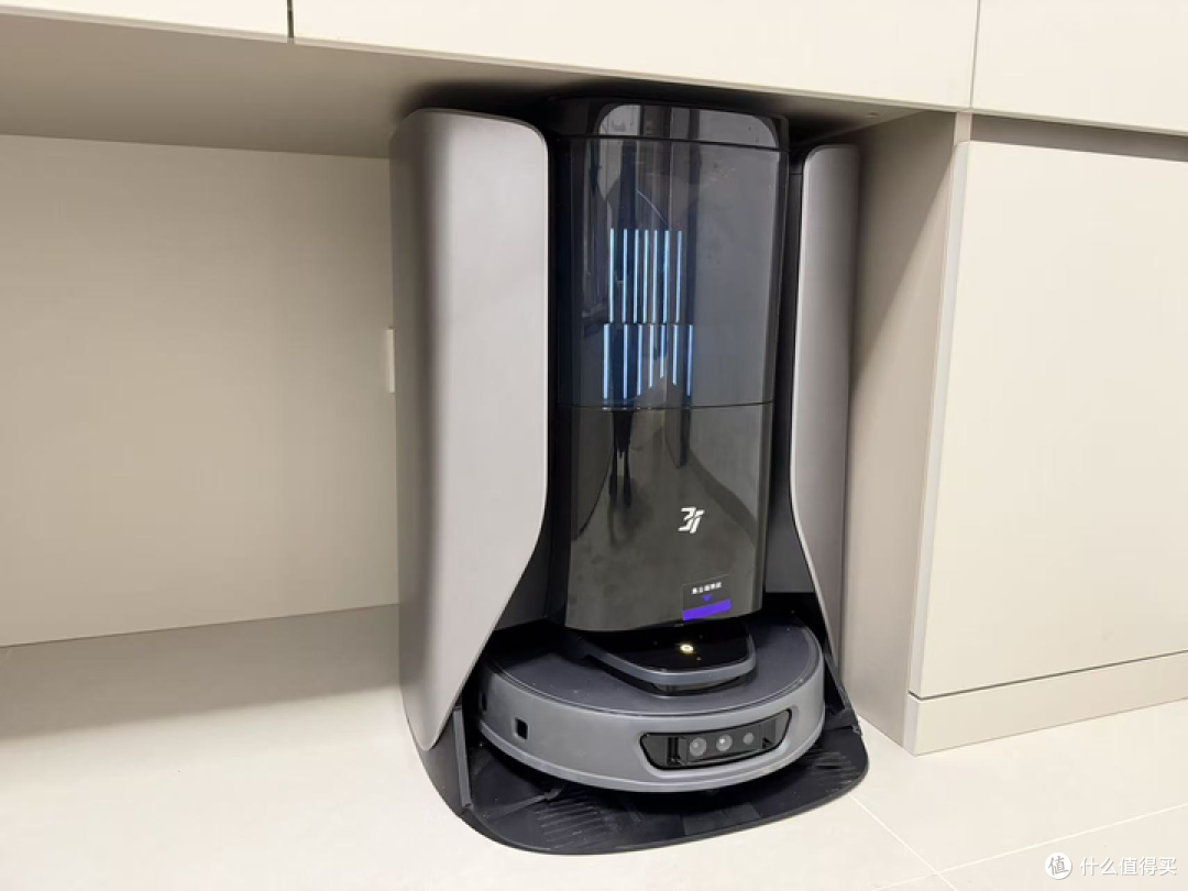 终生免换水?增加蒸汽功能的3i F1 Pro洗地机器人实测来啦!
