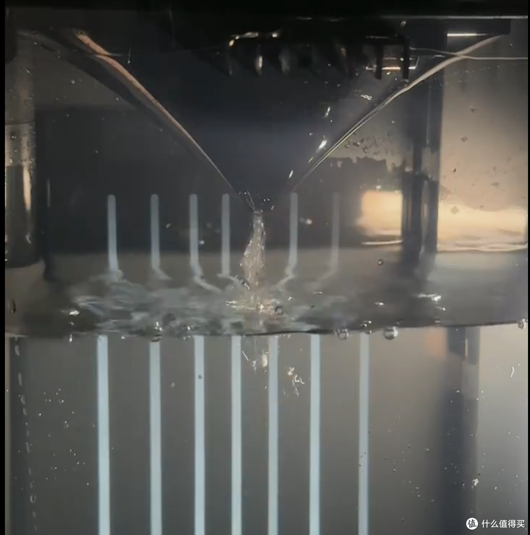 终生免换水?增加蒸汽功能的3i F1 Pro洗地机器人实测来啦!