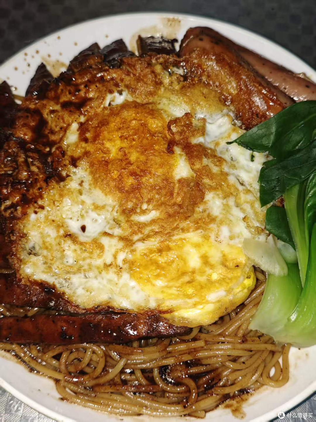 春日肉肉大满贯!一口煎蛋牛排面香迷糊了
