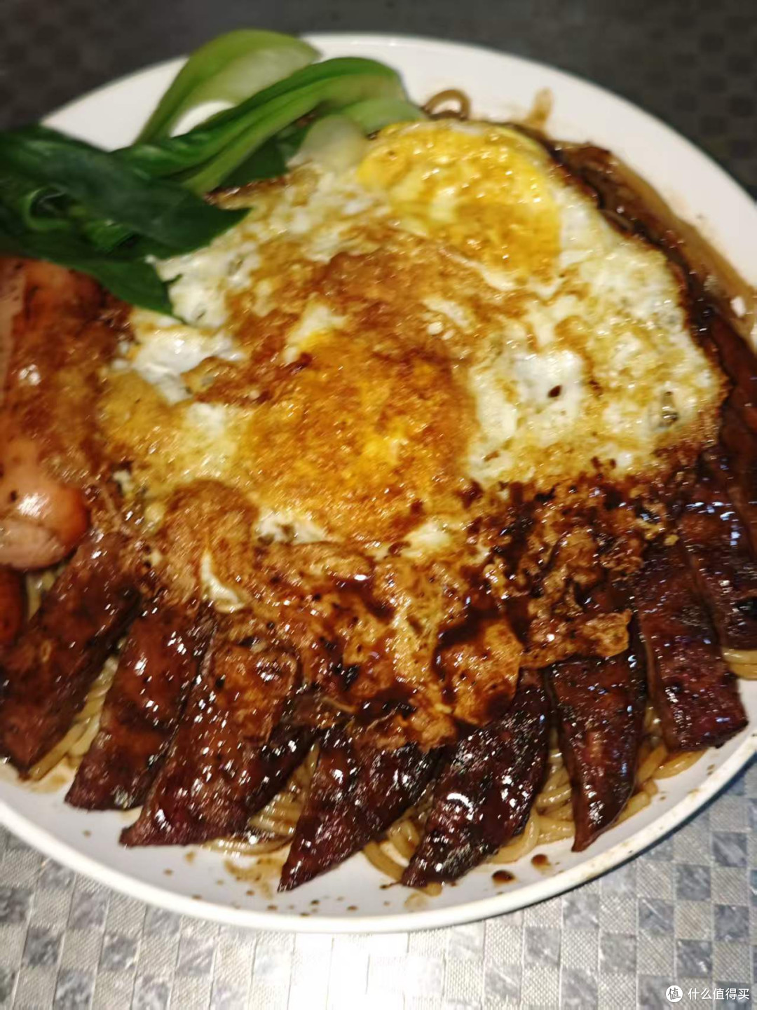 春日肉肉大满贯!一口煎蛋牛排面香迷糊了