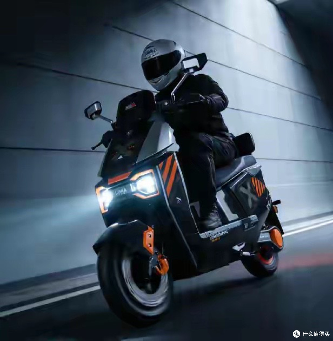 2999元起，极速80km/h，又一性价比入门级电摩开卖
