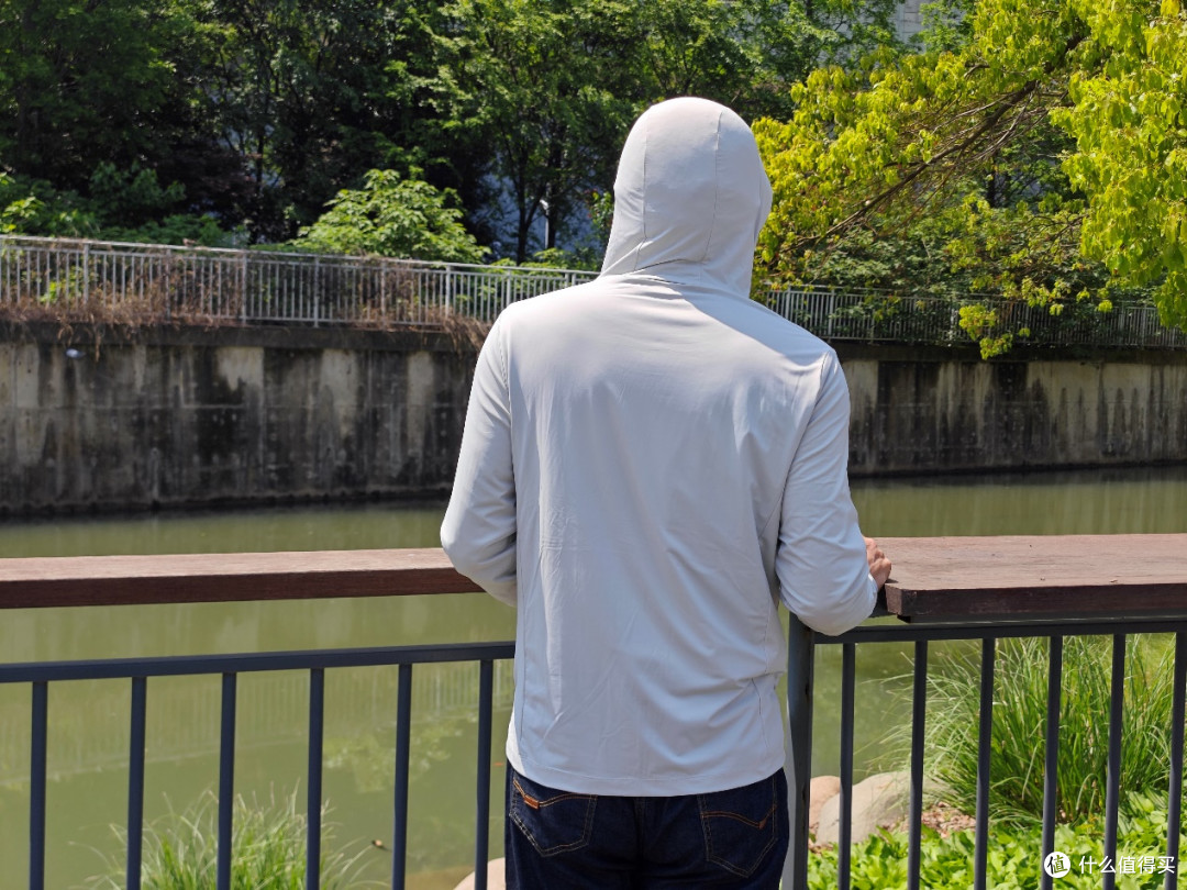 专业户外VBREX防晒衣测评:高原级UPF200+,200元价位防晒无敌手