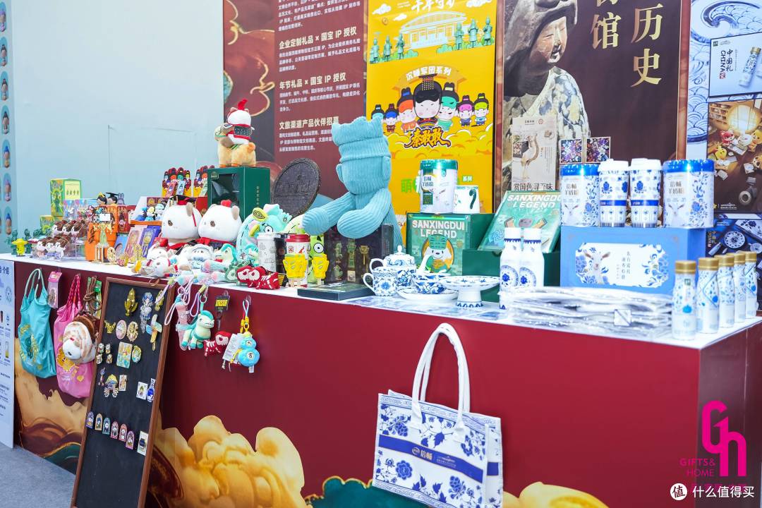 第34届深圳礼品家居展智能硬件展区人气爆棚，开启礼品“智”时代